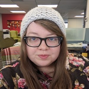 Meet your Posher, Lisa